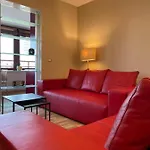 Proper 2 Apartman *
