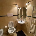 Proper 2 Apartman *