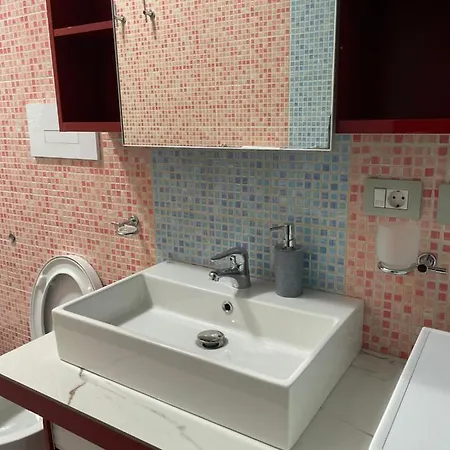 Proper 2 Appartement Tirana